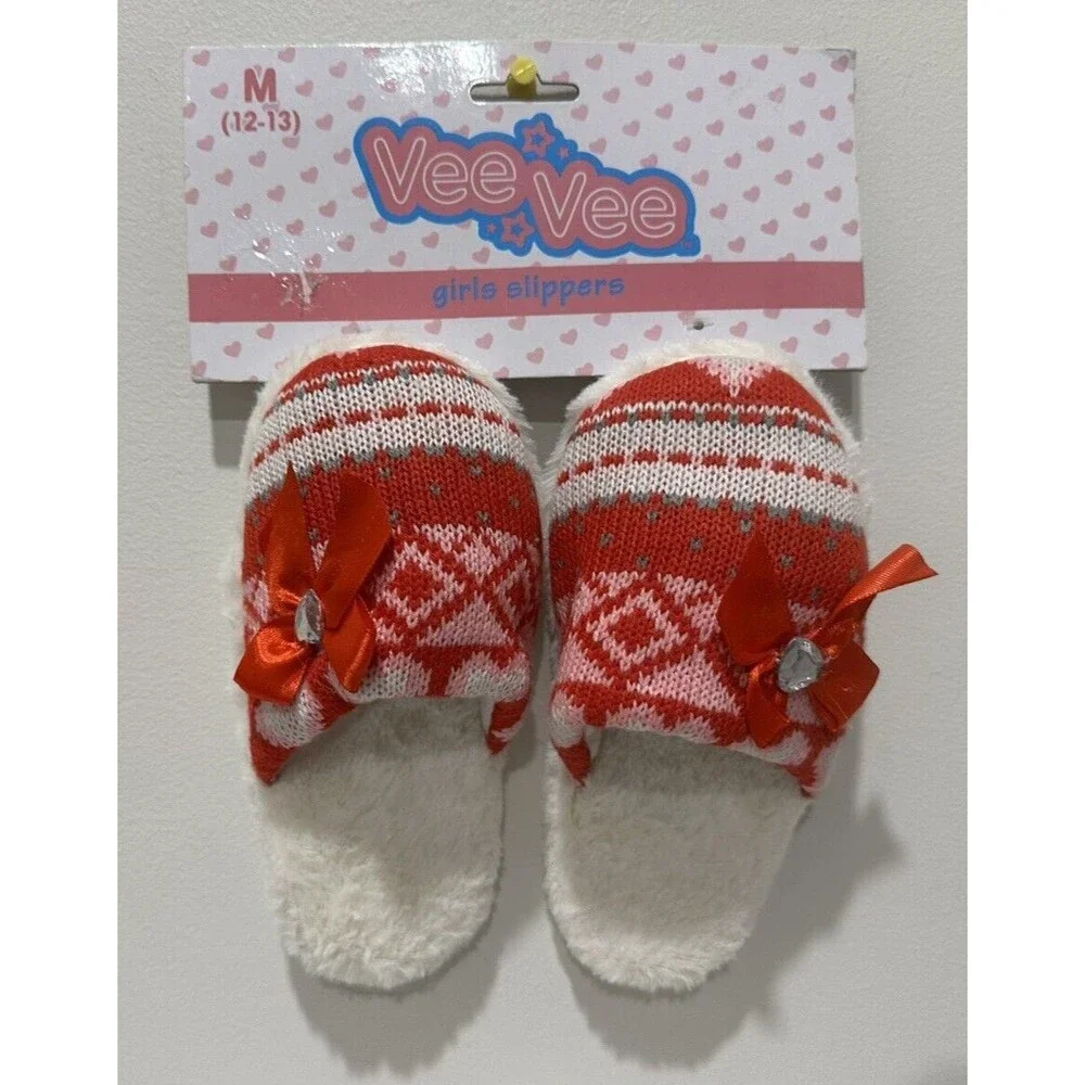 Vee Vee girl size M 12/13 slip on red slippers geometric heart print and bow